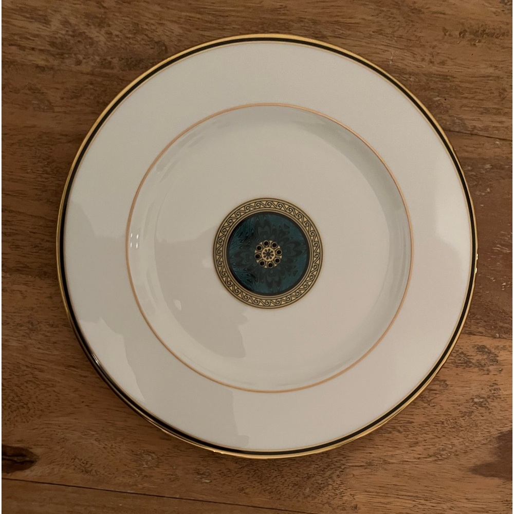 NWT Lenox Classics Collection "Classic Edition" Green & Gold Salad Plate 8 1/4"